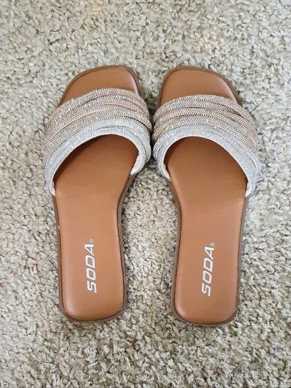 SODA Rhinestone Sandals NEW Sz 6.5